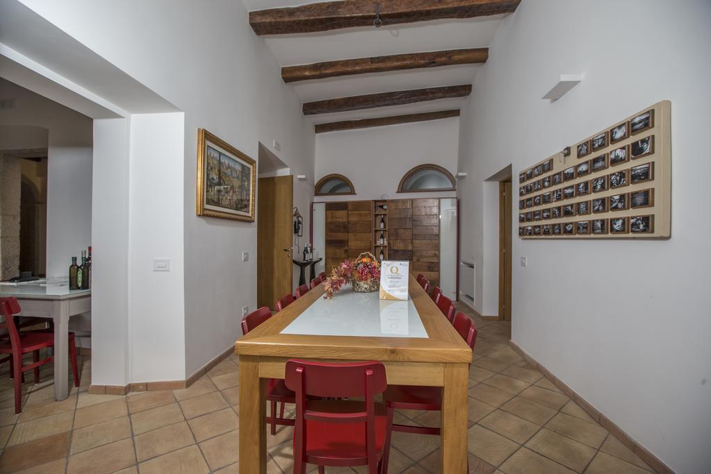 Palazzo Tronconi Villa Arce Eksteriør bilde